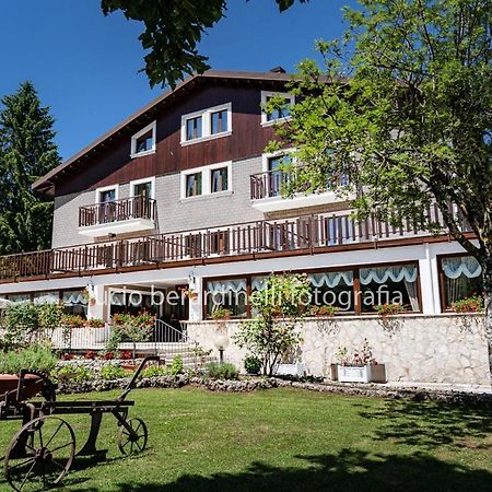 פסקאסרולי Hotel Edelweiss מראה חיצוני תמונה