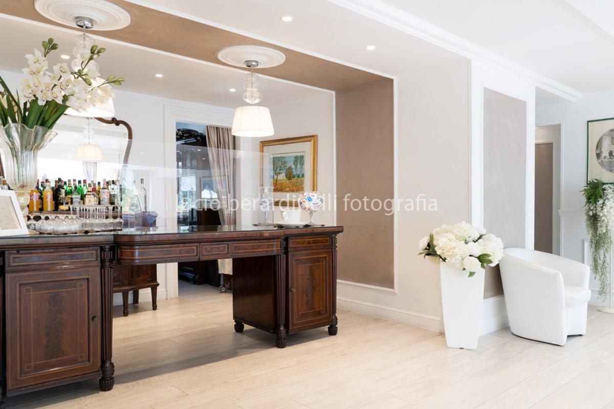 פסקאסרולי Hotel Edelweiss מראה חיצוני תמונה
