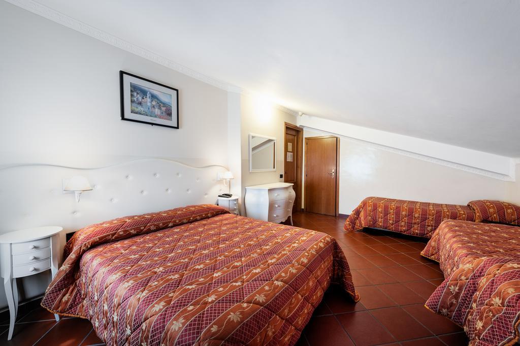 פסקאסרולי Hotel Edelweiss מראה חיצוני תמונה