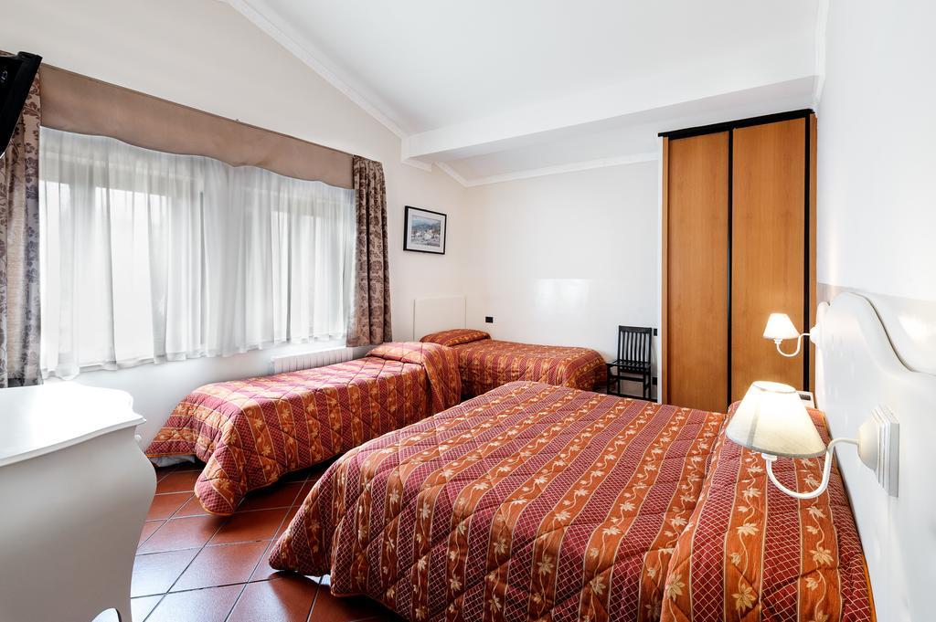 פסקאסרולי Hotel Edelweiss מראה חיצוני תמונה